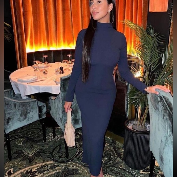 H&M Mock Neck Black Dress 🥹 - Picture 1 of 3